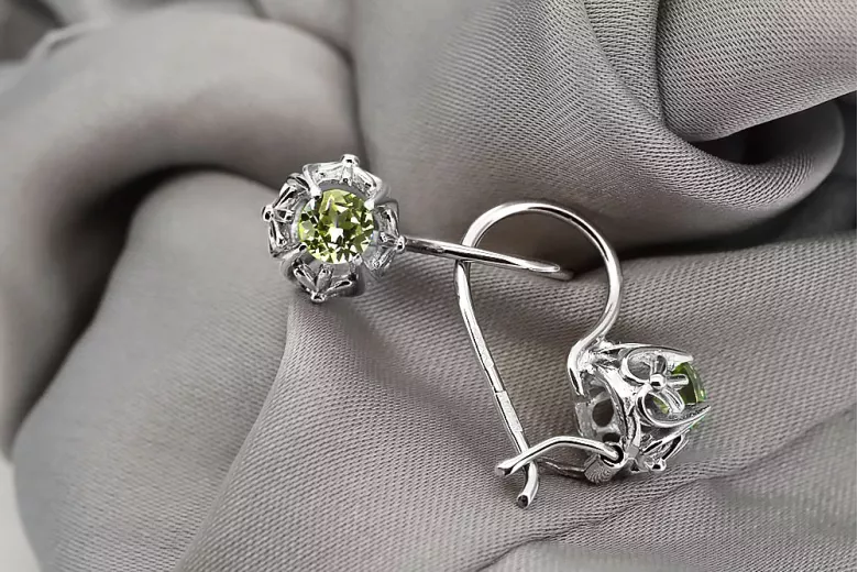 Silver 925 peridot earrings vec145s Vintage