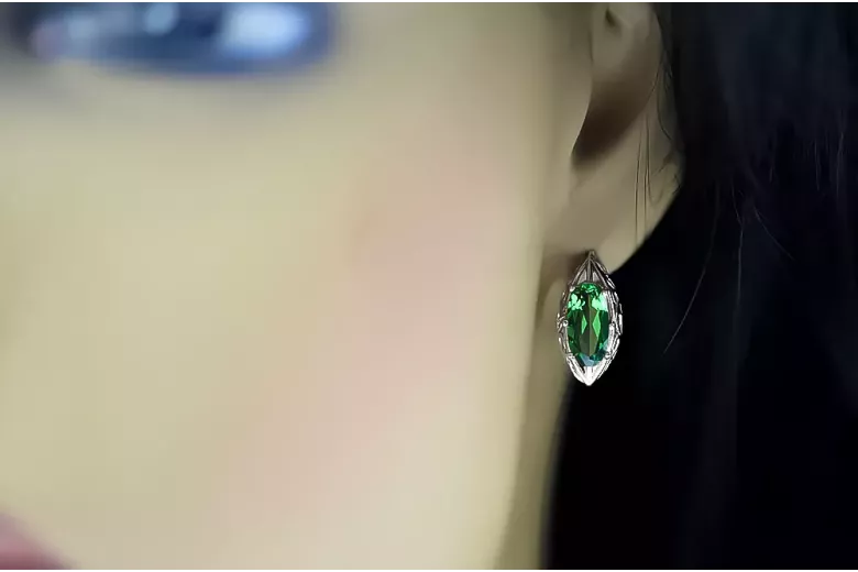 Vintage 925 Silver emerald earrings vec141s Russian Soviet style