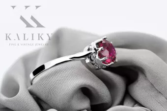 Ring Ruby Sterling silver 925 Vintage craft vrc366s