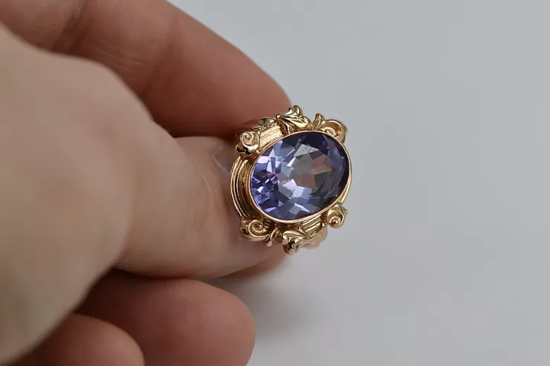 Ring Vintage craft Alexandrite Original Vintage 14K Rose Gold vrc100r