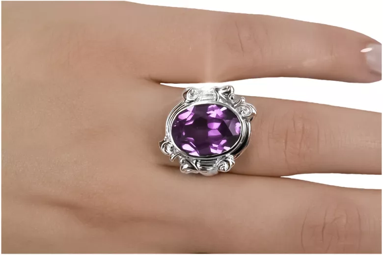 Ring Vintage Jewlery Amethyst Sterling silver 925 vrc100s