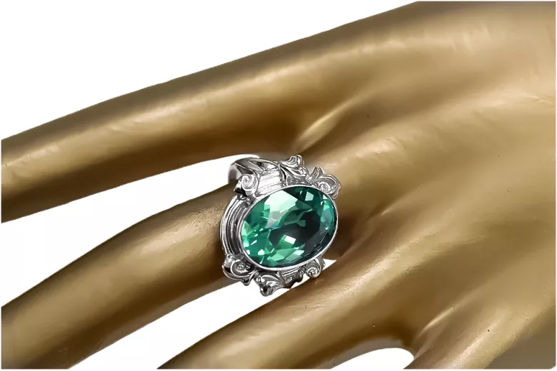 Vintage Emerald Silver Ring 925 VRC100S Rusijos sovietinis derliaus meno deco stilius