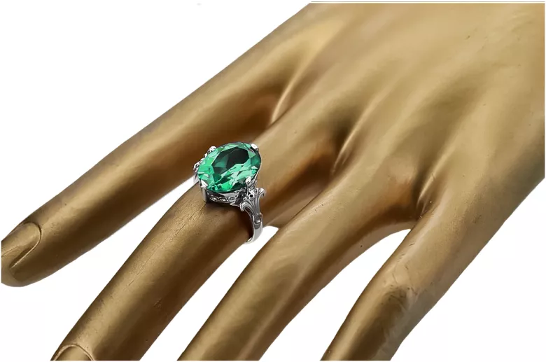 Emerald Sterling silver 925 Ring Vintage style vrc369s