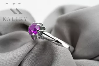 Vintage Jewlery Ring Amethyst Sterling silver 925 vrc094s