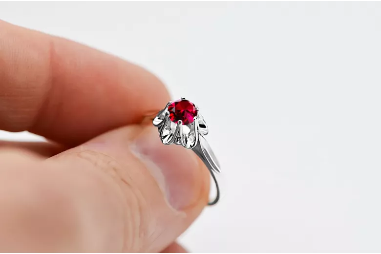 Sterling silver 925 Ruby Ring Vintage craft vrc004s