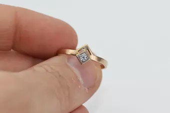 خاتم روز روسي سوفييتي من الذهب عيار 14 قيراطًا مرصع بأحجار ألكسندريت والياقوت والزمرد والزفير والزركون vrc313