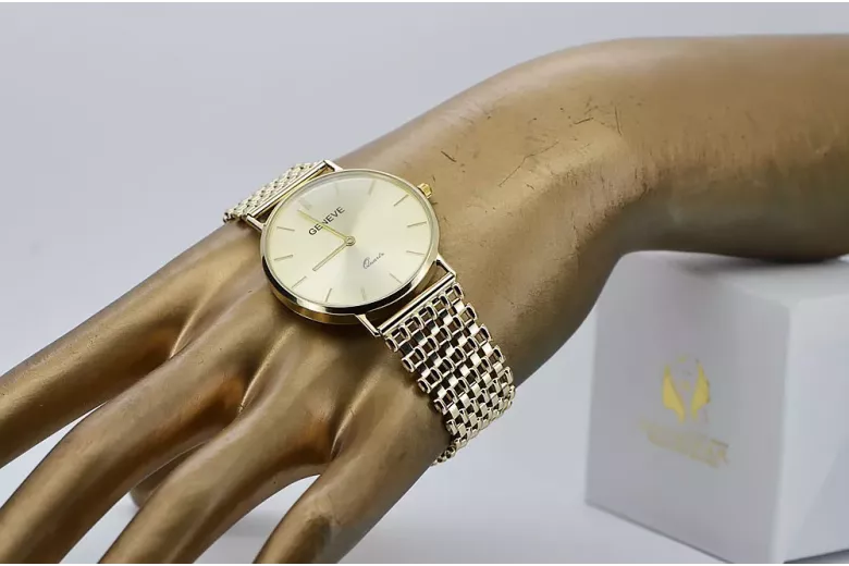 This is a 14K Geneve gold watch for men, Japanese quartz, 34mm