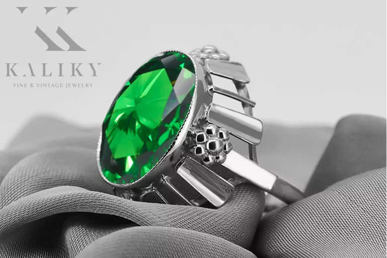 Ring Vintage Emerald Sterling silver 925 vrc043s