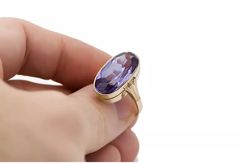 Anneau Alexandrite Or jaune 14 carats Artisanat vintage vrc113y
