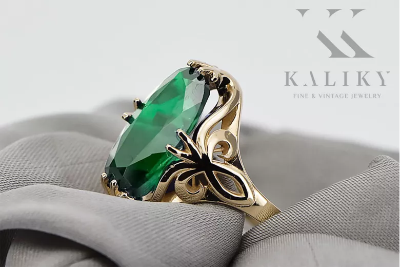 14K Yellow gold Emerald Ring Vintage Jewlery vrc082y