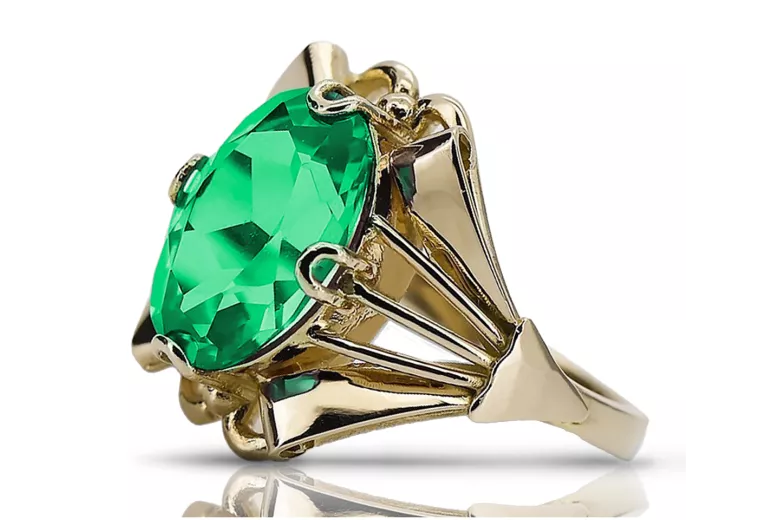 Ring Emerald 14K Yellow gold Vintage Jewlery vrc015y