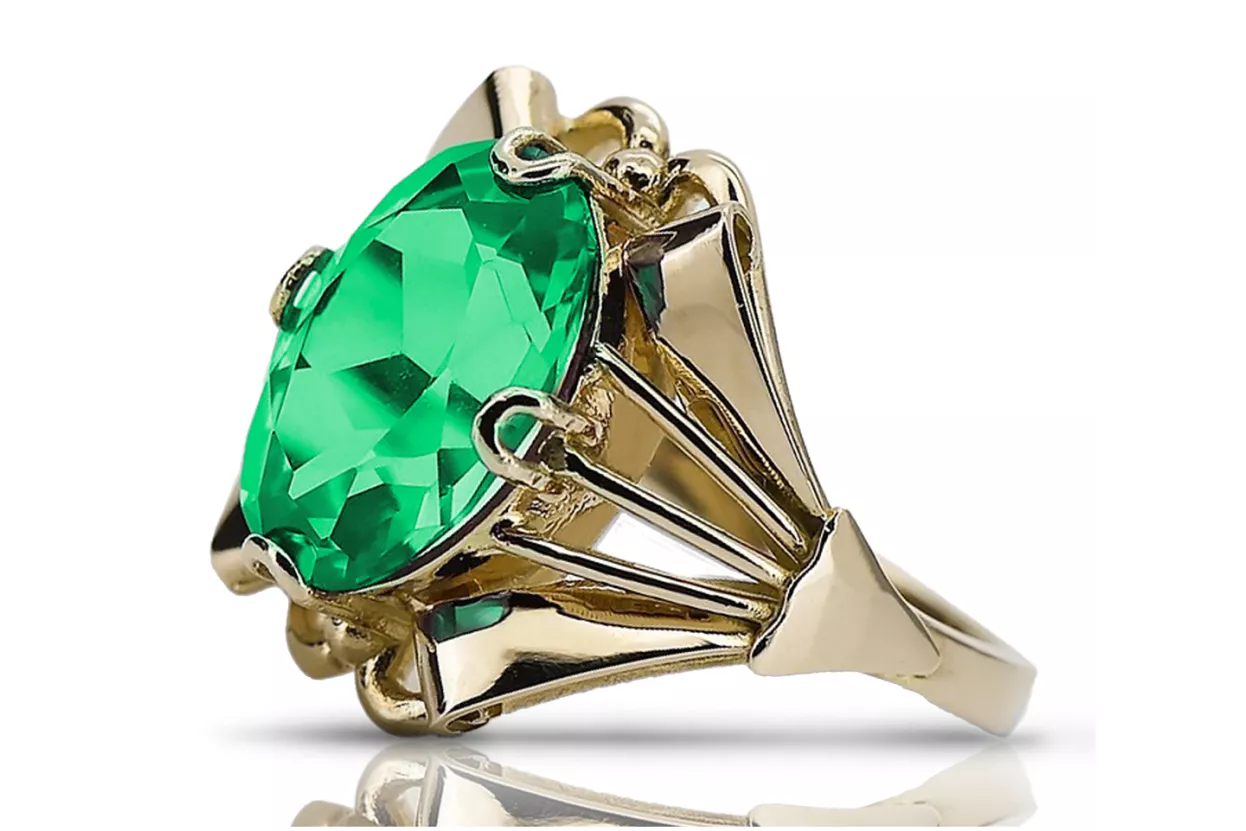 Ring Emerald 14K Yellow gold Vintage Jewlery vrc015y
