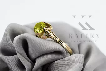 Vintage Jewlery Ring Yellow Peridot 14K Yellow gold vrc023y