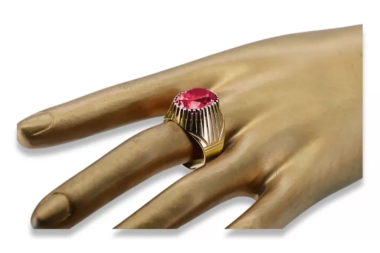 Ring Vintage Jewlery Ruby 14K Yellow gold vrc048y