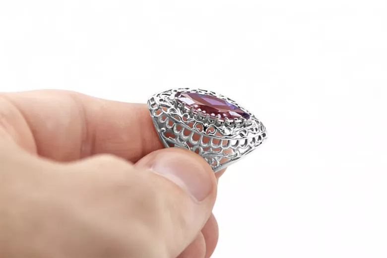 Sterling silver 925 Alexandrite Ring Vintage vrc090s