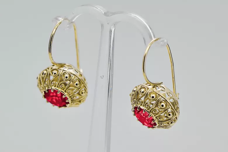 Ruby 14K Yellow gold Earrings Vintage style vec002y