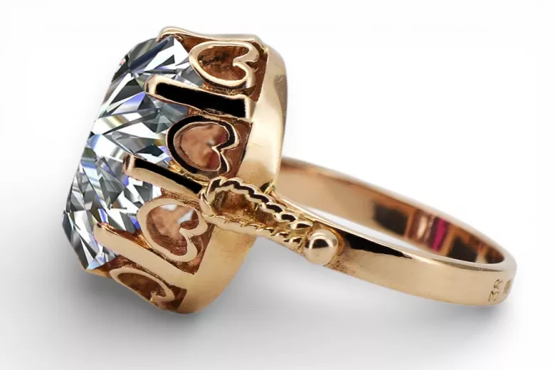 Ruská sovietska ruža 14k 585 zlata Alexandrita Ruby Emerald Sapphire Zircon Ring VRC014
