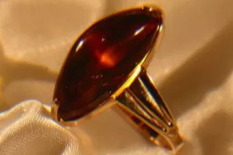 Sovětský 14k 585 Zlatý ruský prsten s růžovým zlatem s Amber Vrab006