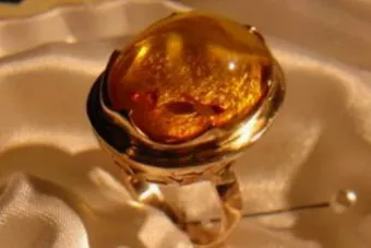 Radziecki 14k 585 złoty Rosyjski pierścionek z różowego złota z bursztynem vrab013