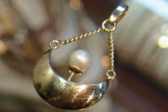 Російська радянська троянда 14к 585 золотий перламутровий кулон впр003