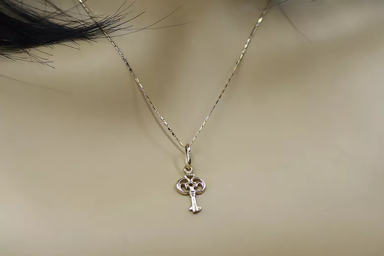 Vintage rose pink 14k 585 gold  Vintage key pendant vpn019