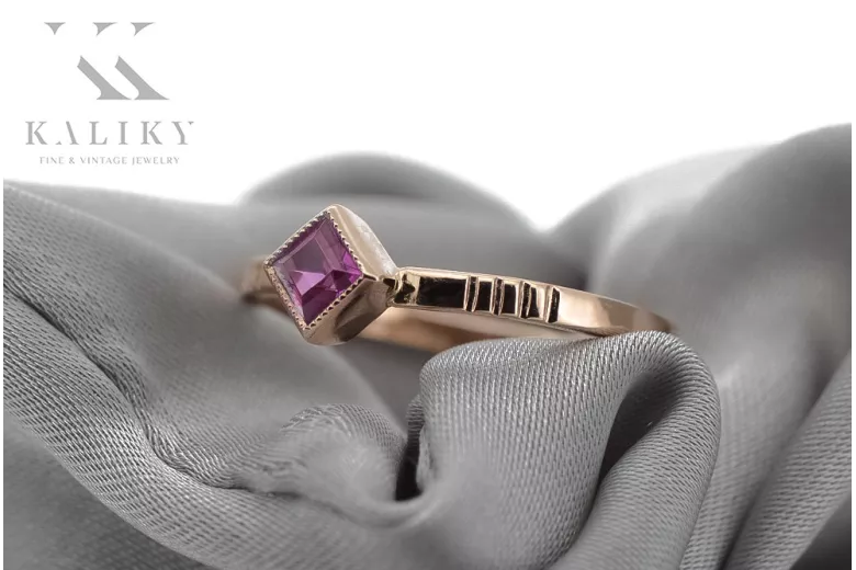 Rose soviétique russe 14k 585 or Alexandrite Ruby Emerald Sapphire Zircon ring vrc014