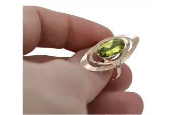 Russischer Goldring aus 14 Karat 585er Gold mit Peridot vrc189