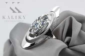 Vintage Silver 925 Ring with Oval Cubic Zirconia