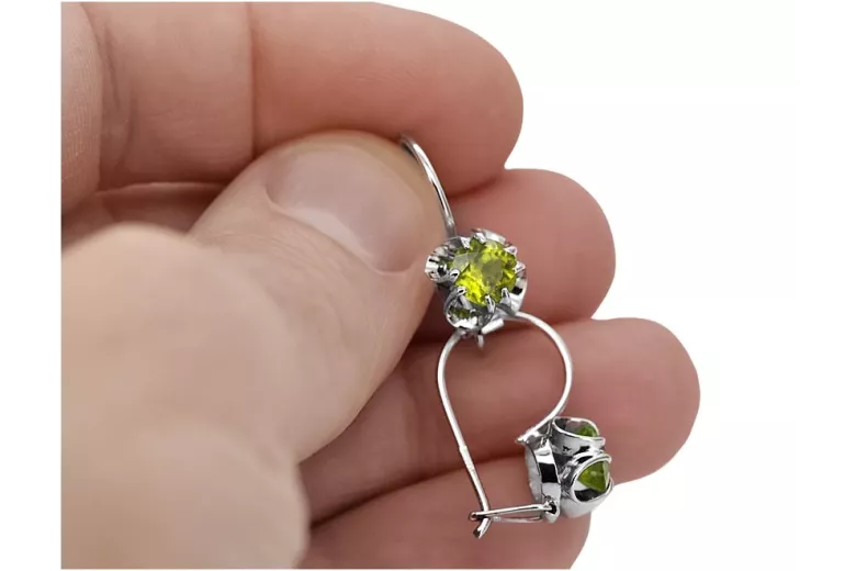 Silver 925 peridot earrings vec035s Vintage Russian Soviet style