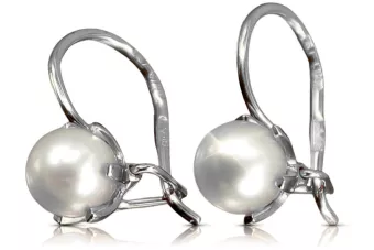 Золотые серьги с жемчгом